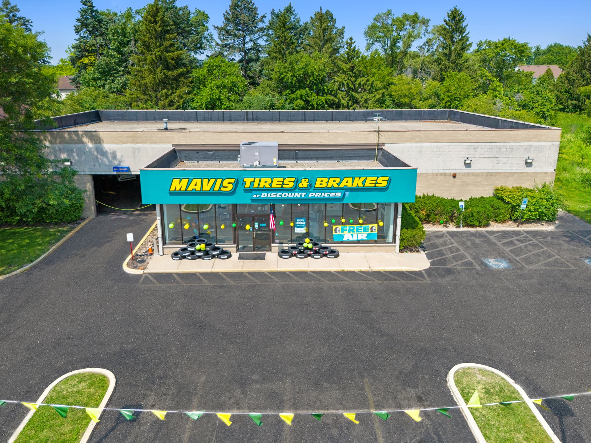 Store_1082 Tire Shop & Auto Repair in West Dundee, Illinois