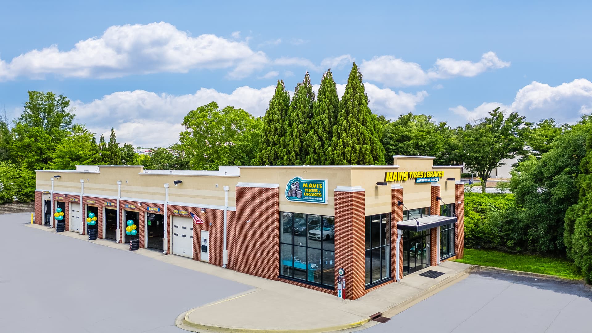 Store_1037 Tire Shop & Auto Repair in Snellville (Scenic hwy), Georgia