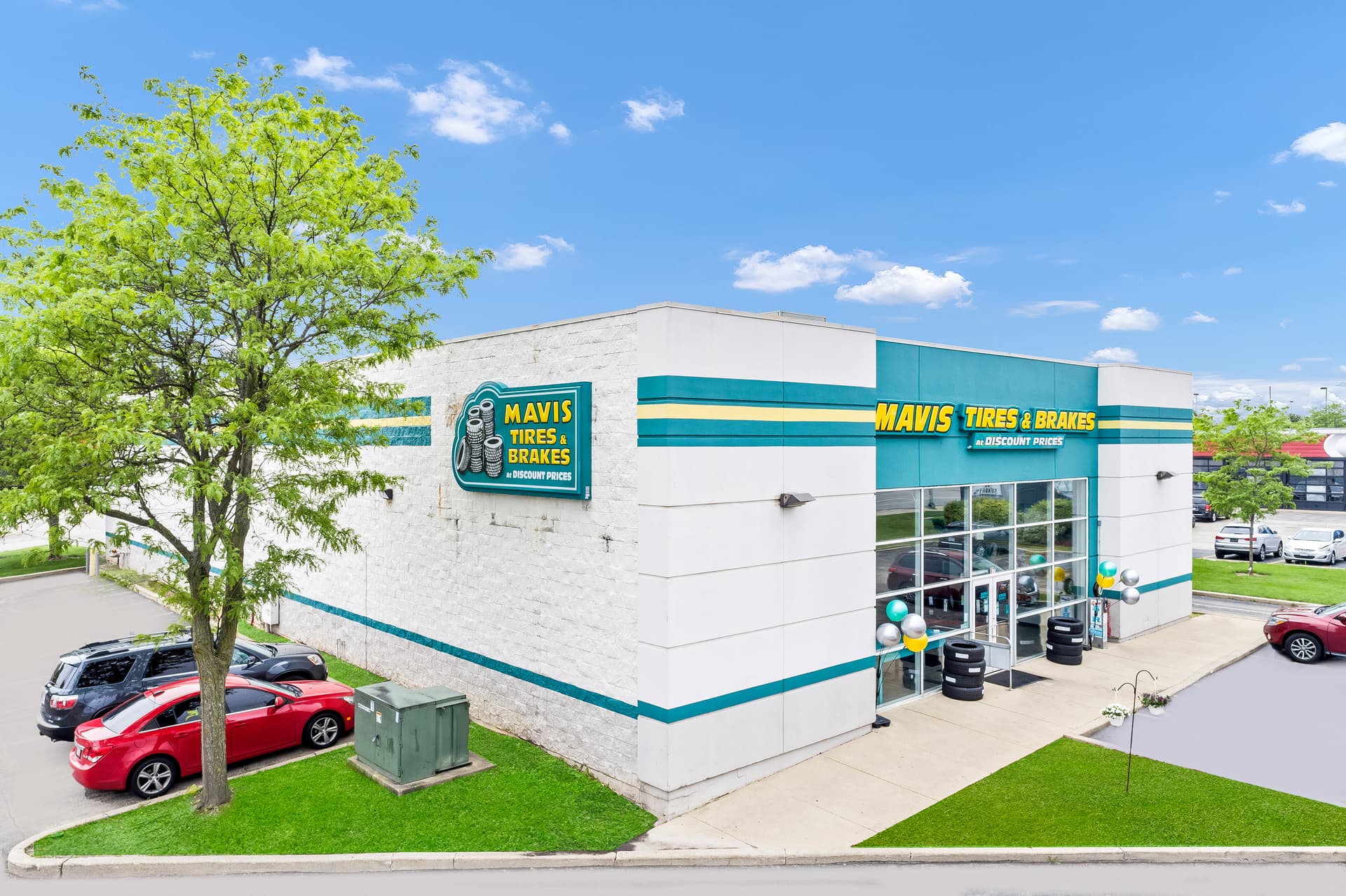 Store_1077 Tire Shop & Auto Repair in Palatine, Illinois